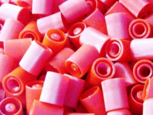 Sakirler Products Injection Plastic Cap Thread M9x1.25 Red Ribbed Ø18